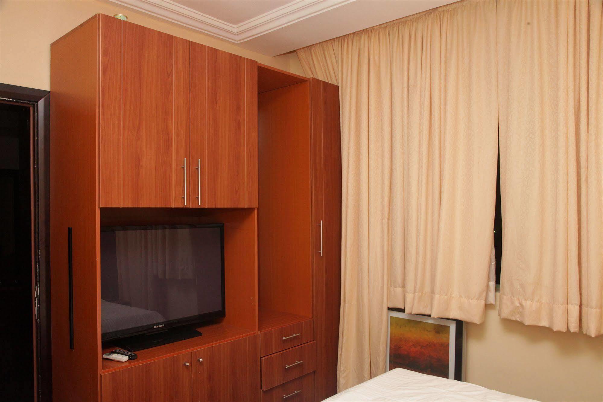 Hotel Swiss International Mabisel Port Harcourt Exterior foto